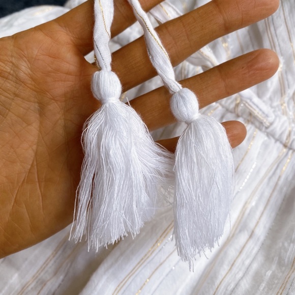 🐚 LOFT WHITE SILVER GOLD THREAD SUMMER RUFFLE MIDI DRESS! - Picture 8 of 13